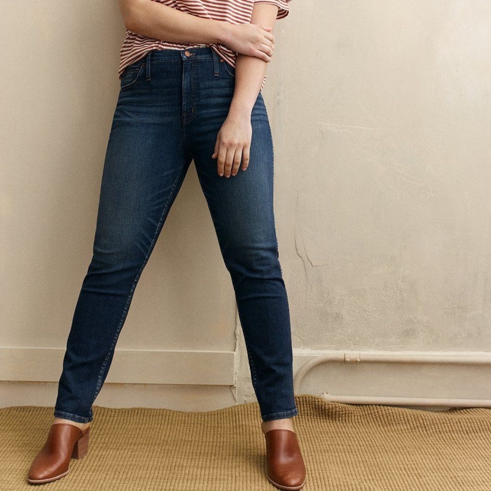 Madewell slim straight jeans in Hammond wash